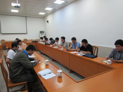 連珂瑩：安全檢查反饋會(huì )現場(chǎng)[2].jpg