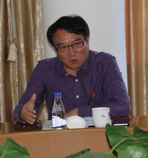 羅聯(lián)河：機關(guān)第一支部召開(kāi)組織生活會(huì )暨民主評議黨員大會(huì )03.jpg