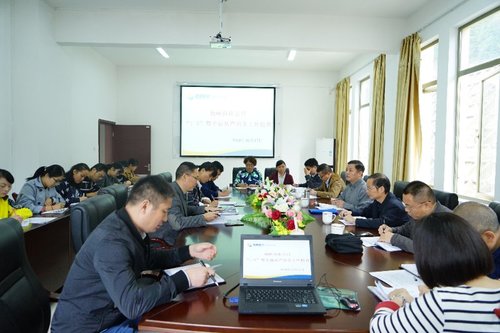 葉莉：海峽科化公司紀委書(shū)記曾開(kāi)鋒一行蒞臨龍巖分公司開(kāi)展1+X暨第三季度全面從嚴治黨工作檢查.jpg