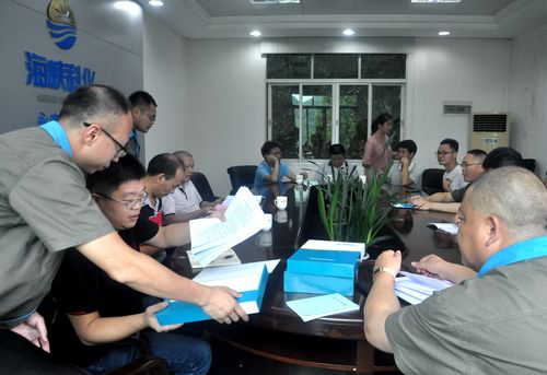 陳宏金：泉州安委會(huì )來(lái)分公司檢查.jpg