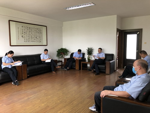 永安雙華公司許麗珠：6�?日支委（擴大）會(huì )，專(zhuān)題部署意識形態(tài)工作。_調整大小.JPG