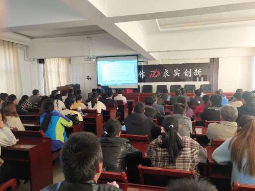 (改）海西東諾公司10月10日舉行“中秋·國慶”節后復工教育培訓現場(chǎng).jpg