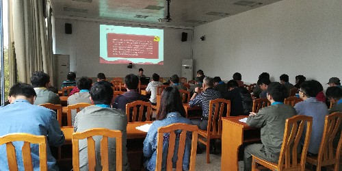 烽林王俊欽：黨史學(xué)習教育宣講報告�?~1.jpg