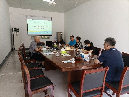 海峽刻化富興建設公司+譚立�?省交通運輸廳檢查組到海峽科化富興建設公司運輸隊檢查指導安全工�?2)~1.jpg